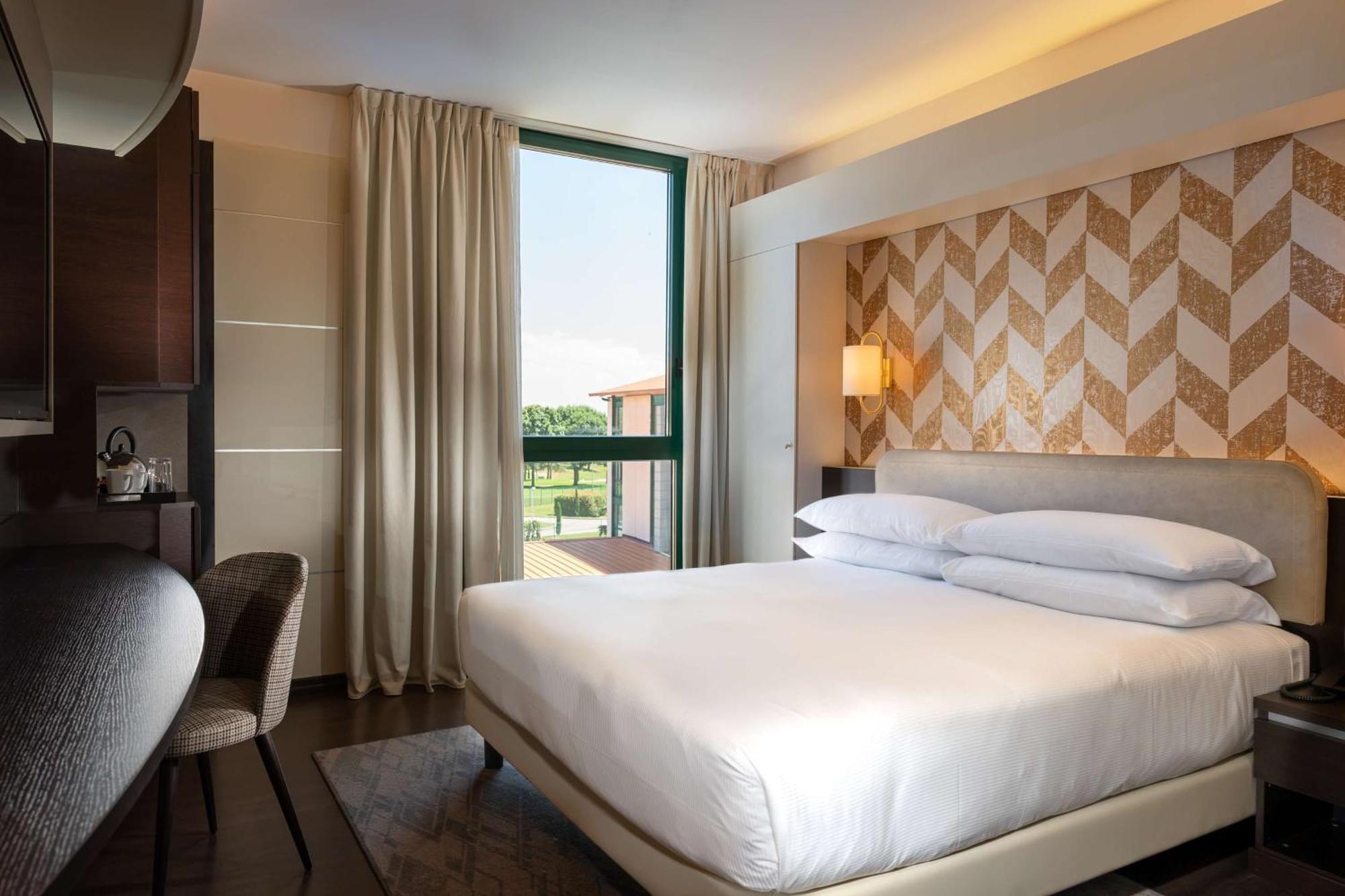 מלון Doubletree By Hilton Milan Malpensa Solbiate Olona מראה חיצוני תמונה