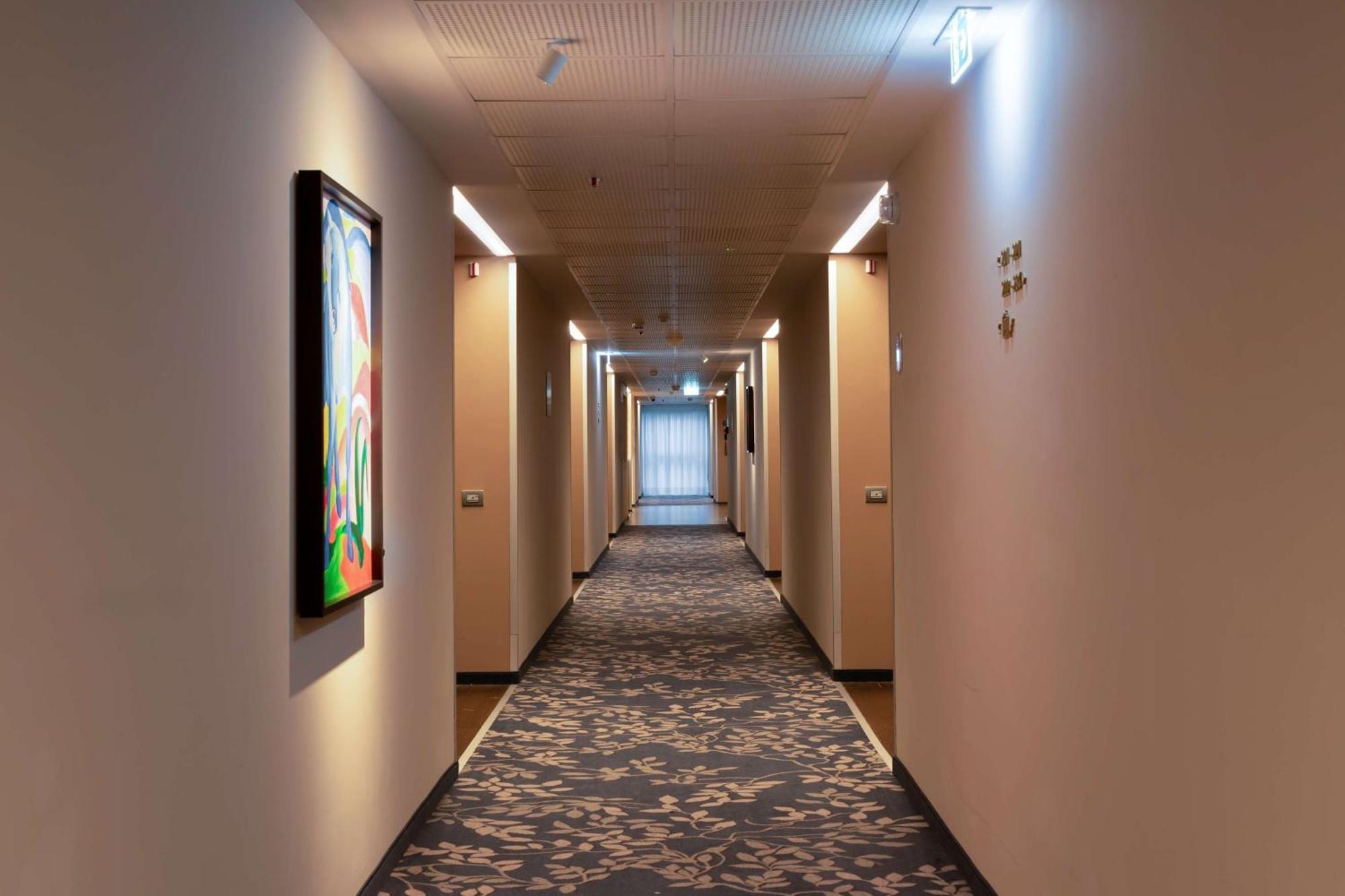 מלון Doubletree By Hilton Milan Malpensa Solbiate Olona מראה חיצוני תמונה