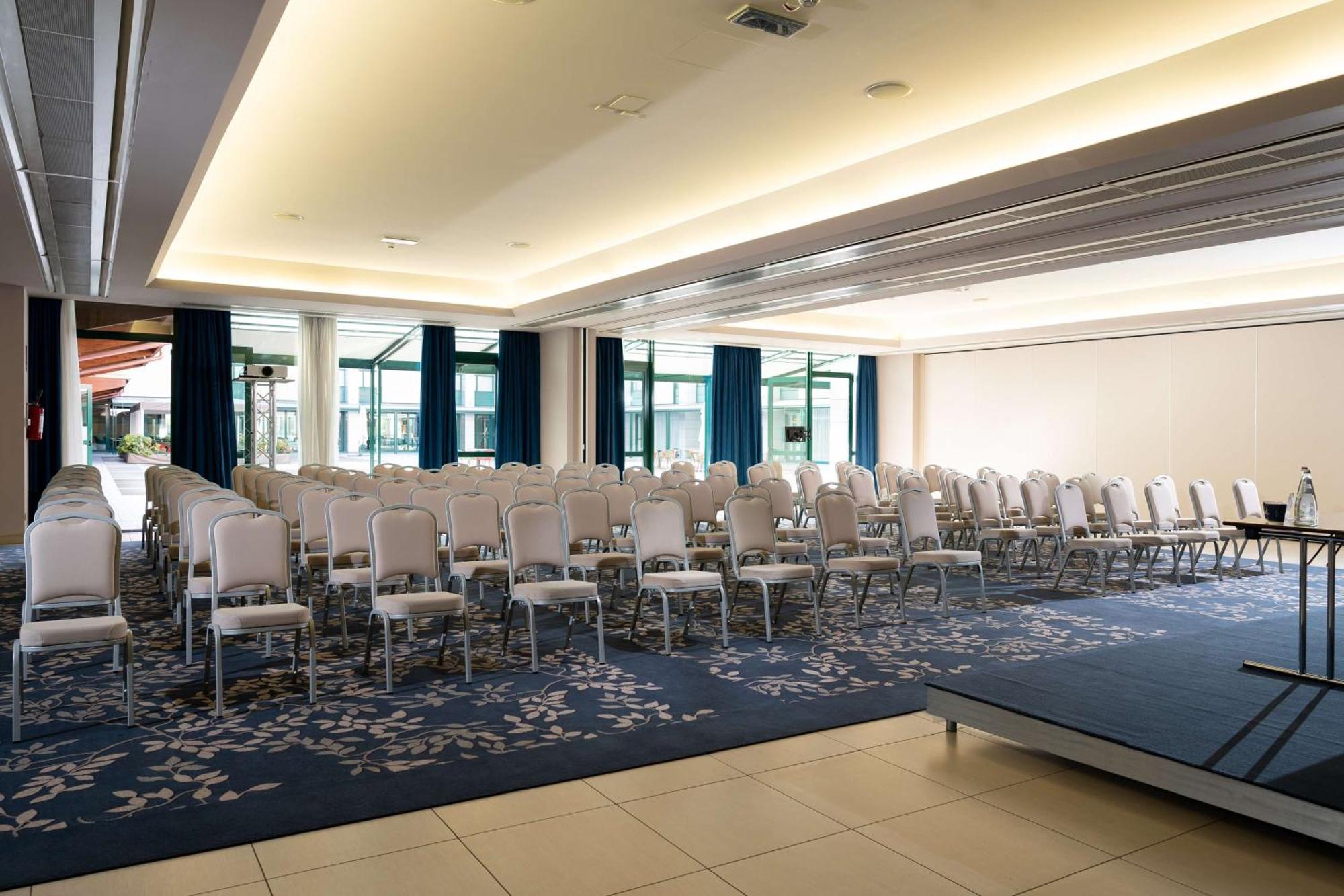מלון Doubletree By Hilton Milan Malpensa Solbiate Olona מראה חיצוני תמונה