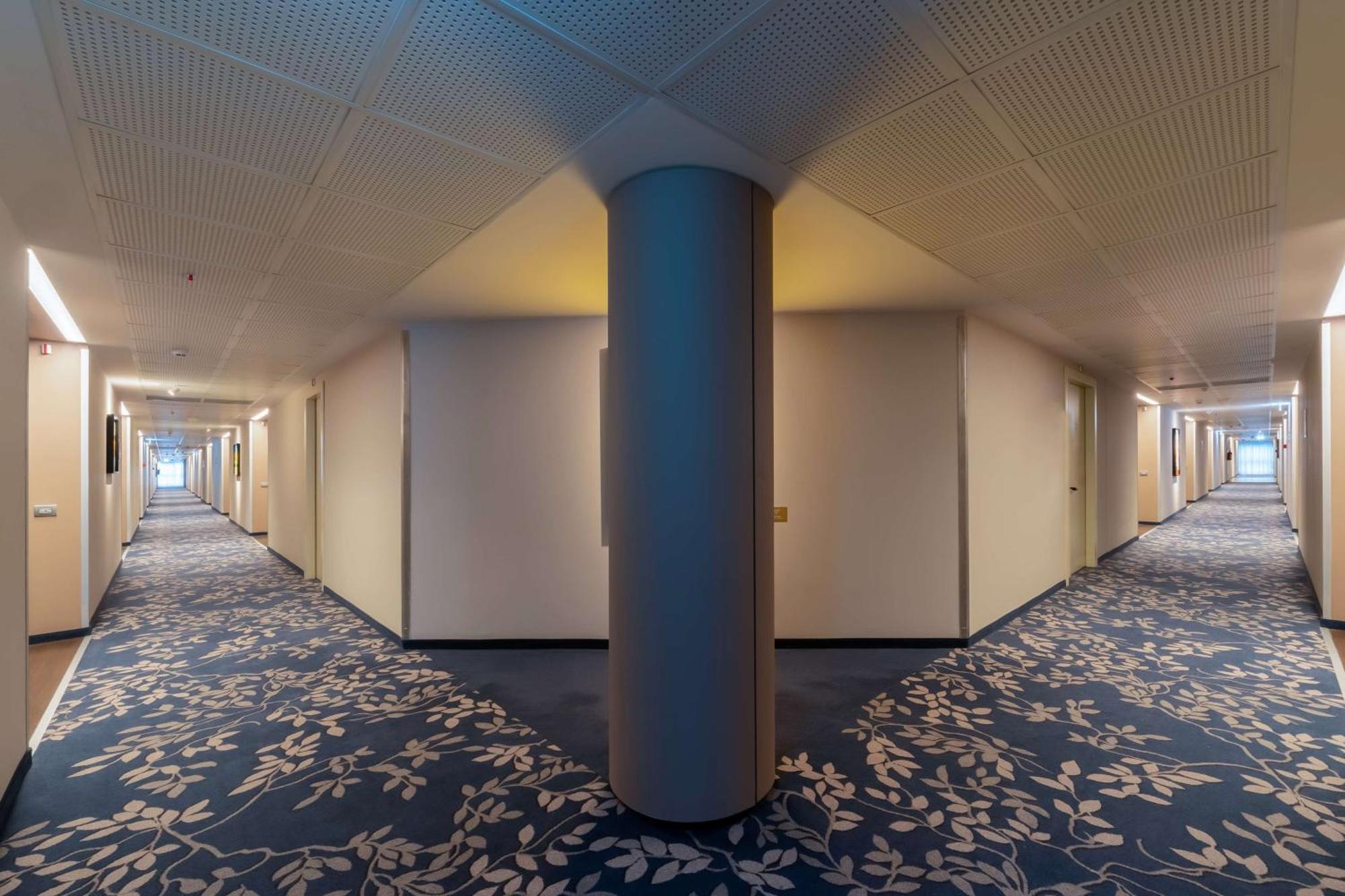 מלון Doubletree By Hilton Milan Malpensa Solbiate Olona מראה חיצוני תמונה